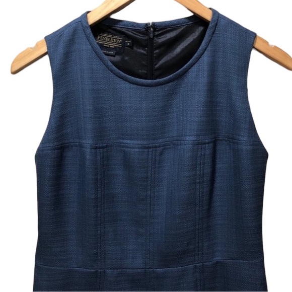 NWT Pendleton Pleated Sleeveless Wool Dress. Size 8P - Picture 4 of 8